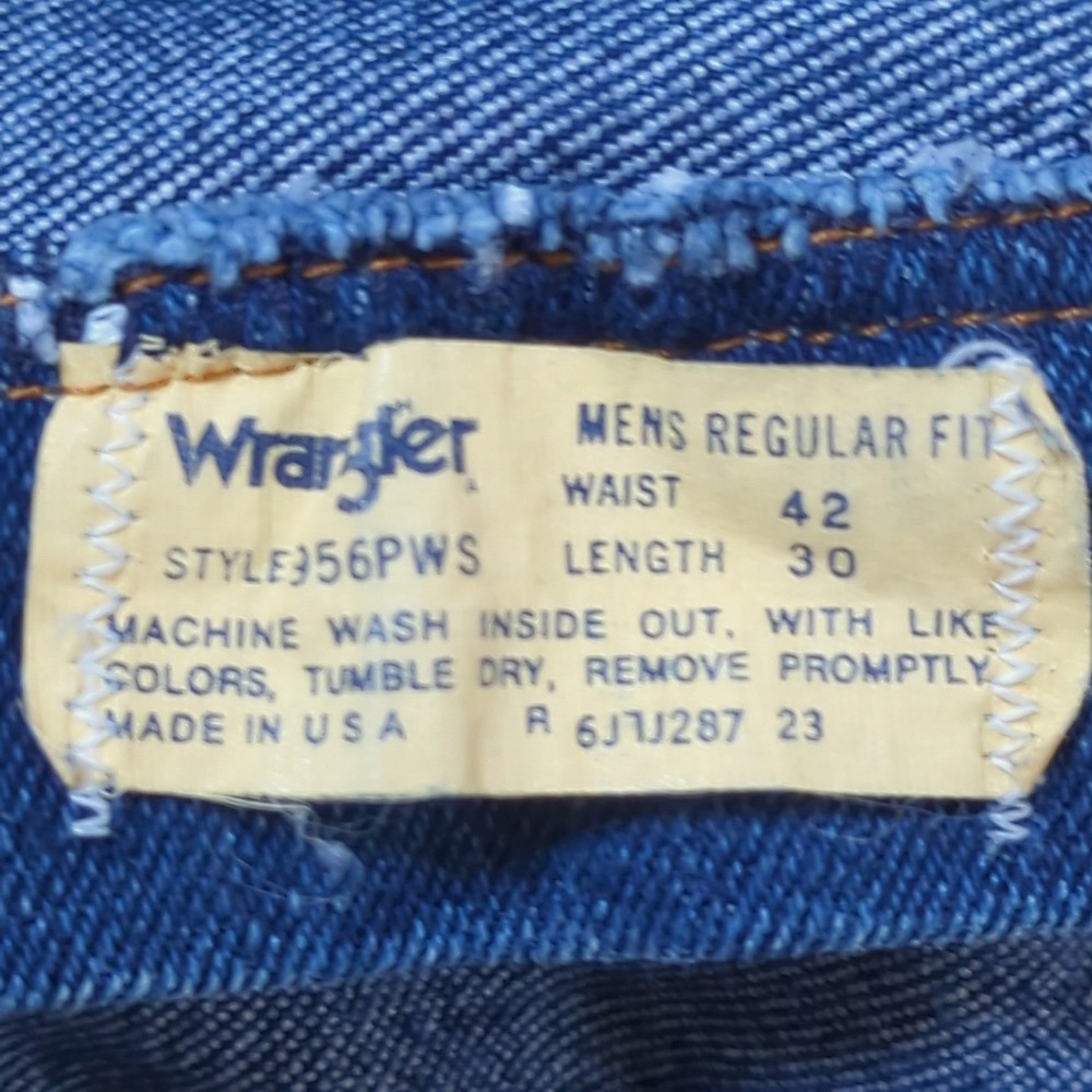 Wrangler Jeans Mens 42x30 (40x30) Blue Vintage Made in USA Regular Fit Denim - Picture 4 of 8